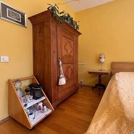Luxurioeses Doppelzimmer In Oberkassel Düsseldorf
