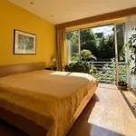 Luxurioeses Doppelzimmer In Oberkassel Dusseldorf
